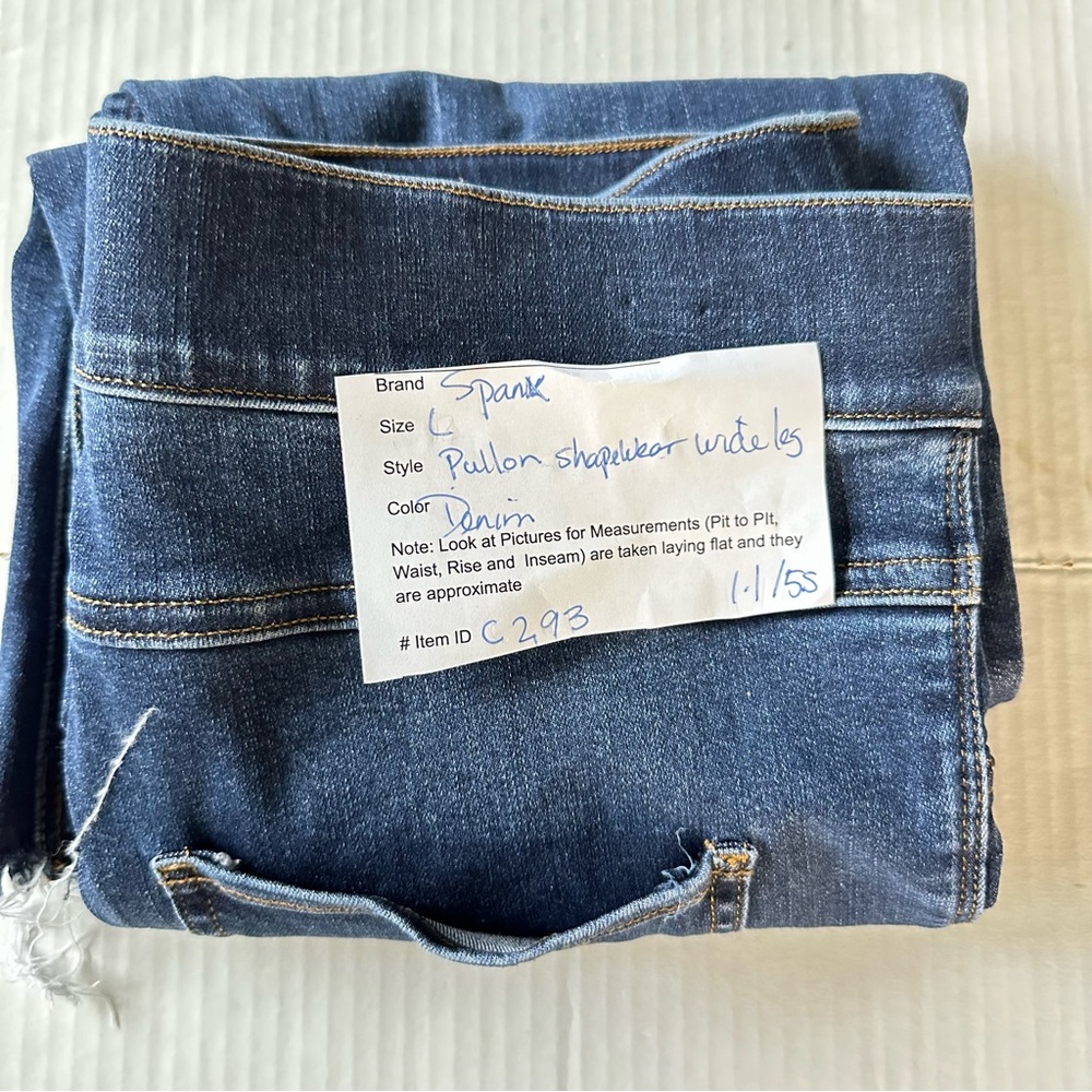 SPANX High Rise Dip Dye Colorblock Raw Hem Crop Flare Pull On Jeans Large - Picture 10 of 10